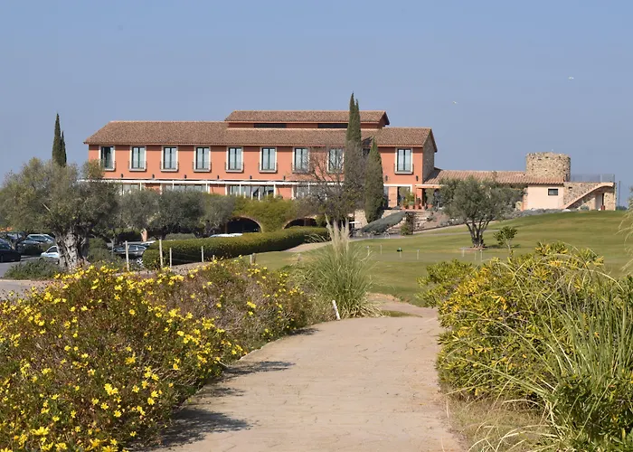فندق Wine & Golf 5*