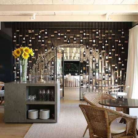 Wine & Golf Ξενοδοχείο Peralada