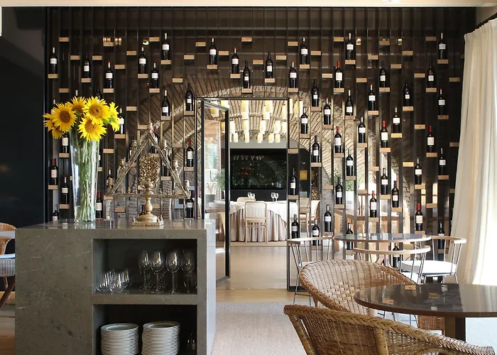 Wine & Golf ホテル ペレラダ